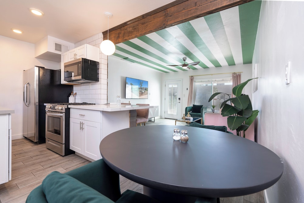 Ash & Ko Boutique Lodging - photo 49