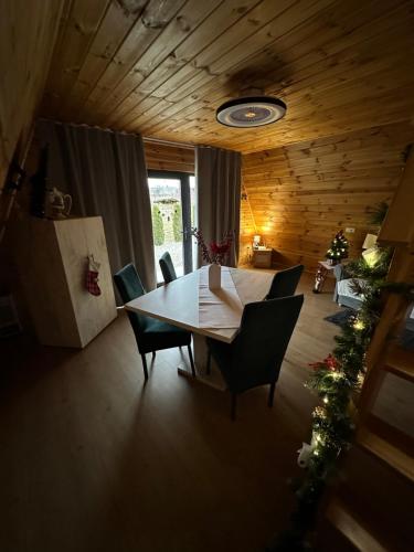 Liniștea Muntilor Cartioasra in Cartisoara, Romania