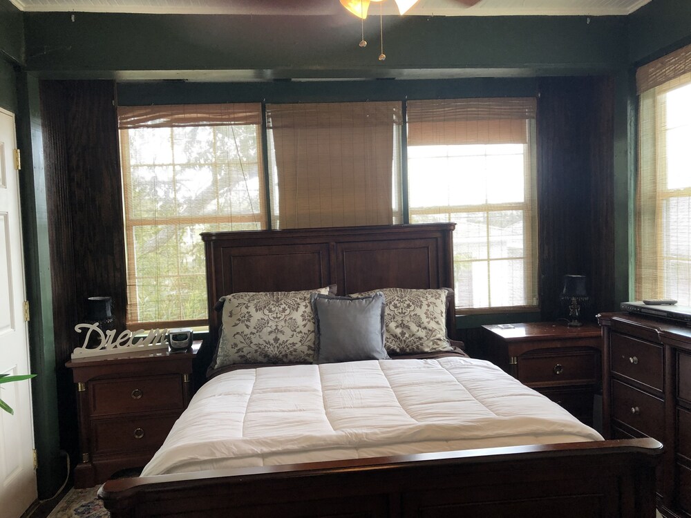Avenue O Bed & Breakfast - photo 15