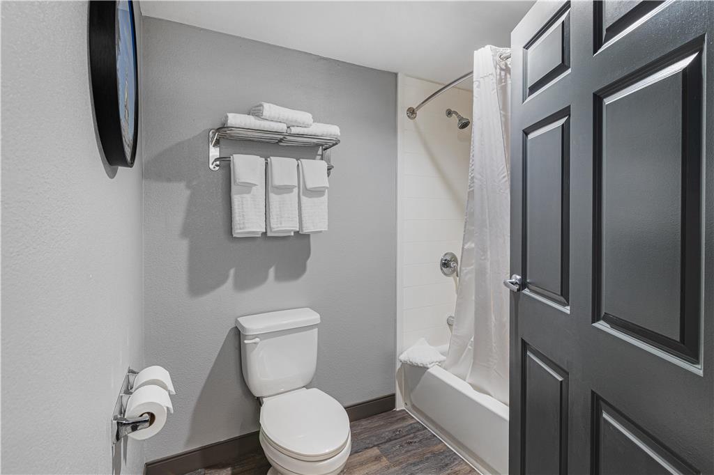 Best Western Plus Savannah Gateway - photo 16