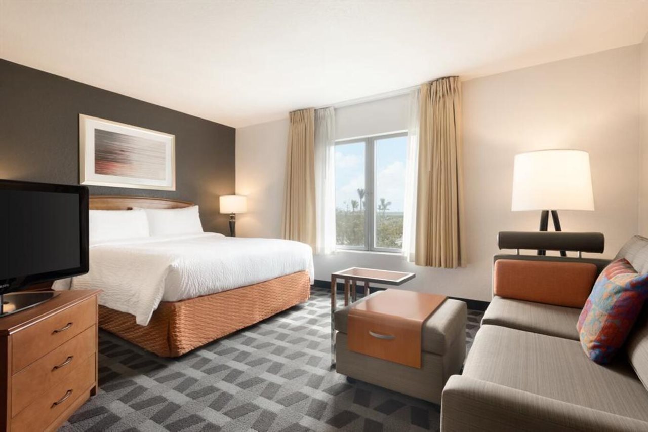 Towneplace Suites by Marriott Boca Raton - photo 12