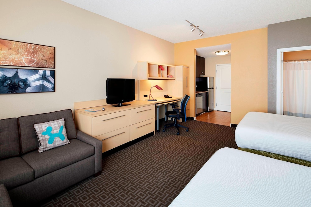 TownePlace Suites Harrisburg Hershey - photo 14