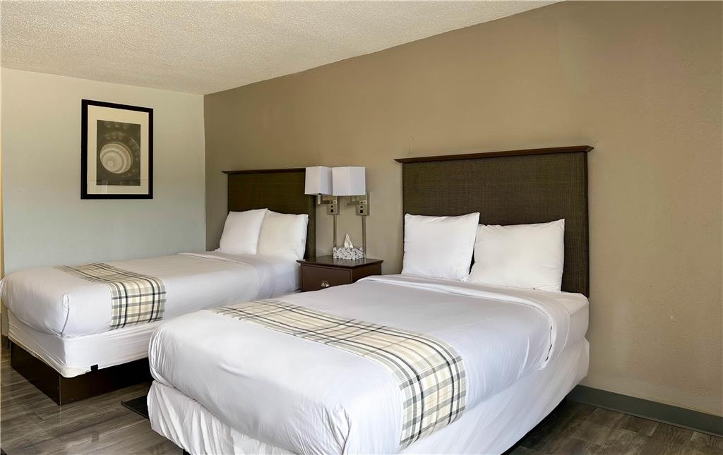 Motel 6 Rochester NY Airport - photo 10