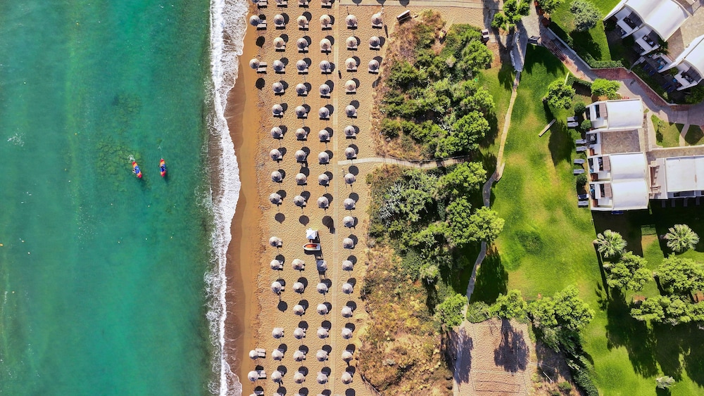 Agapi Beach Resort Premium All Inclusive - carbon neutral hotel in Gazi