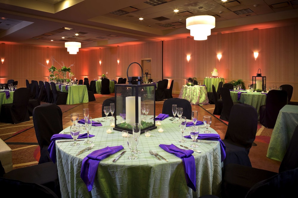 Hilton Garden Inn Baltimore White Marsh - photo 39