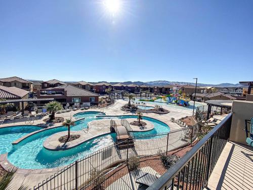 Paradise Village 115 Poolside Heaven Private Hot Tub and Ping Pong Table Community Water Park and Kids Cove — 4-Star Luxury Hotel in Santa Clara, United States