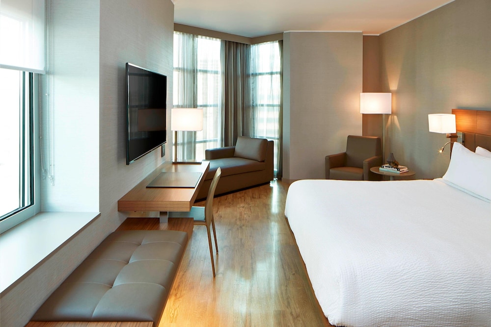 AC Hotel by Marriott Portland Downtown OR - photo 12