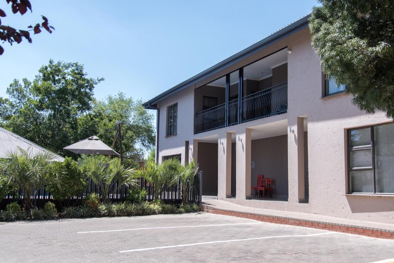 Allegro Guesthouse — 4-Star Luxury Hotel in Bloemfontein, South Africa