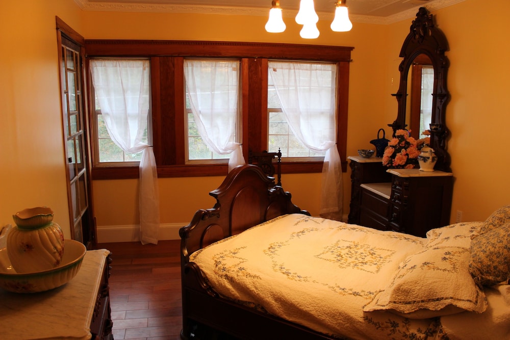 Millsap baker Estate - photo 5