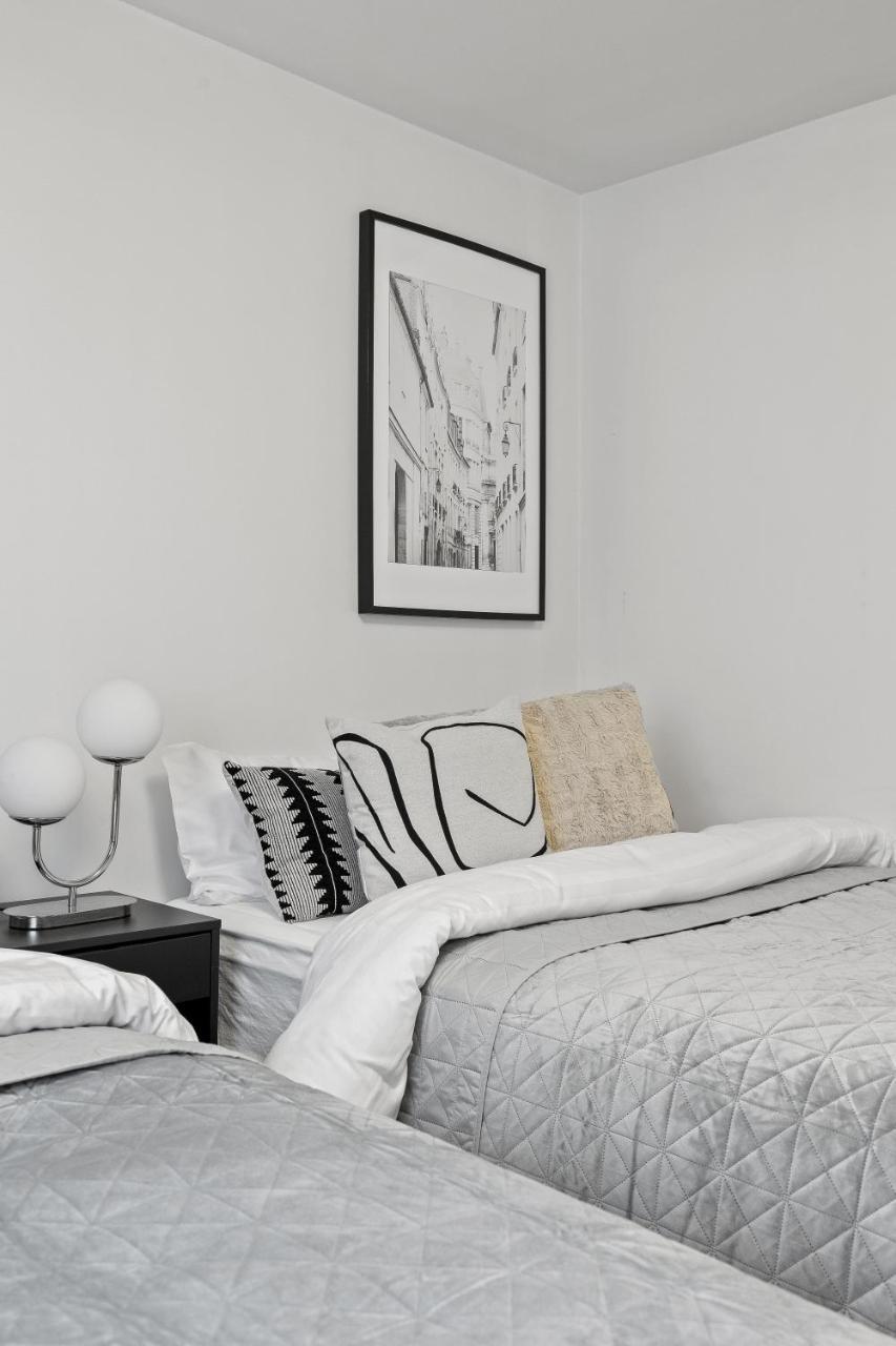 Lokastígur Charming and Inviting Apartment