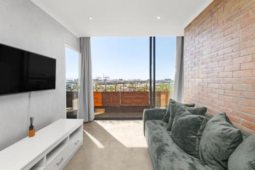 Harbour View Stylish Woodstock Apartment w Balcony