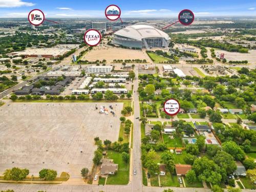 Arlington Retreat Walk to AT&TStadium GlobeLife