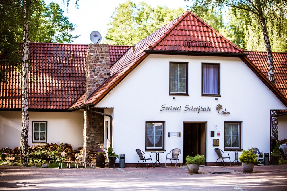 Seehotel Schorfheide - carbon neutral hotel in Joachimsthal