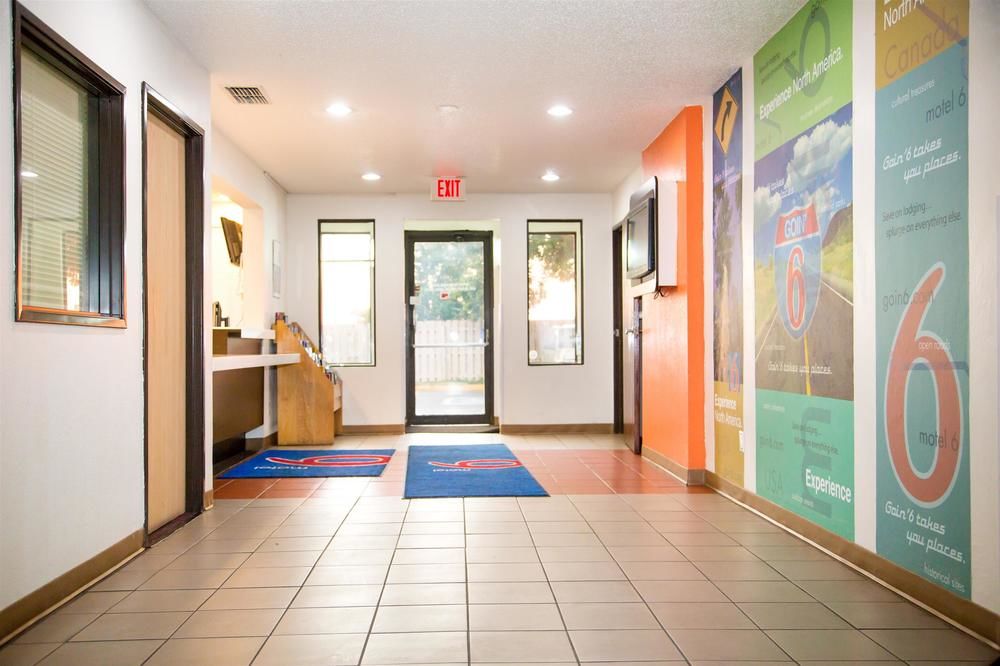 Motel 6 Omaha - photo 18