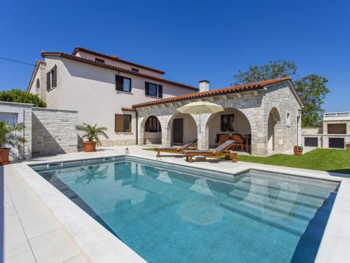 Casa Mia Comfortable holiday residence — 4-Star Luxury Hotel in Barban, Croatia