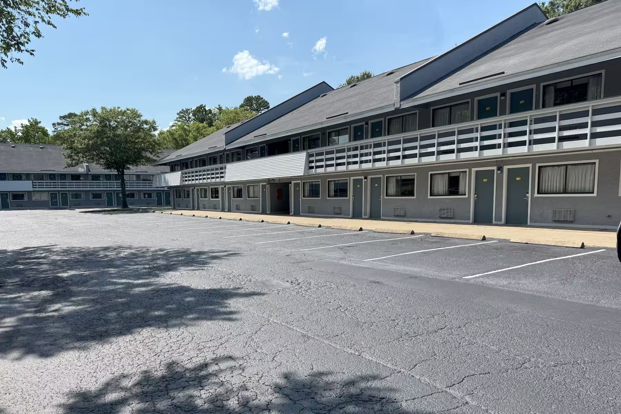 Royal Inn - last minute hotel in Charlotte