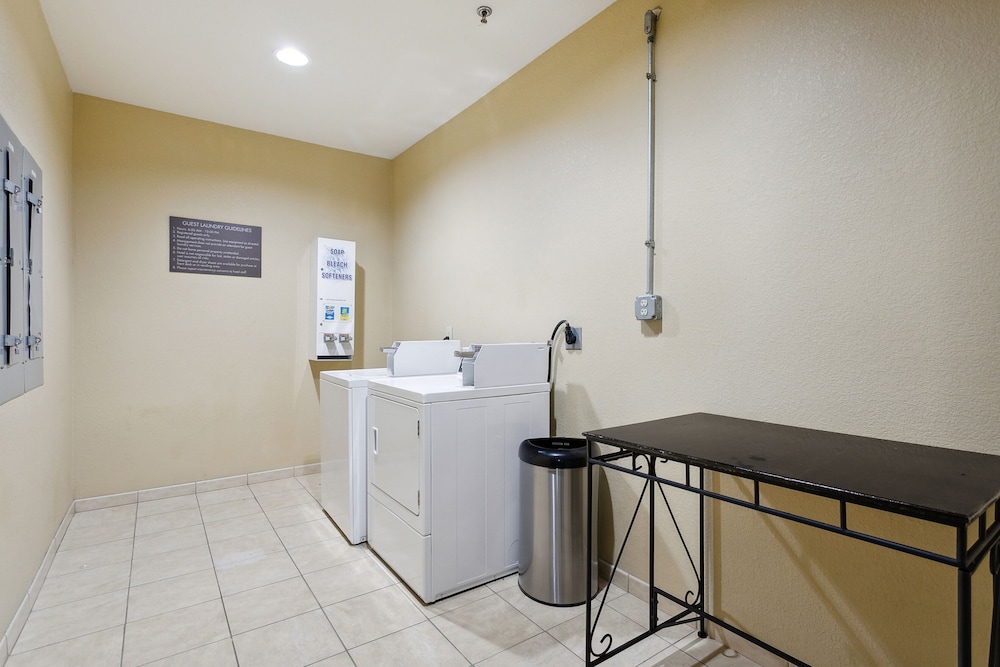 Quality Inn & Suites Slidell - photo 45
