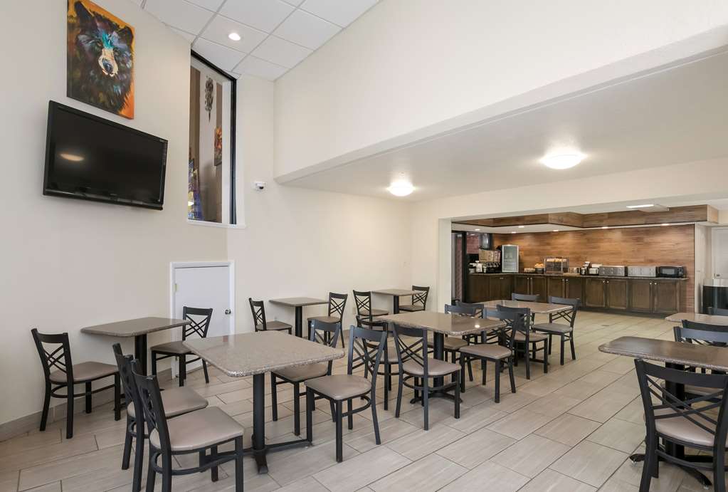 SureStay Plus Hotel by Best Western Gatlinburg - photo 8
