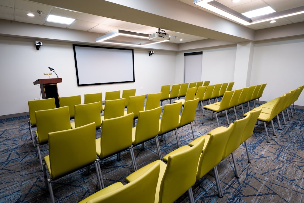 Holiday Inn Express Hotel & Suites Tampa Northwest Oldsmar by IHG - photo 57