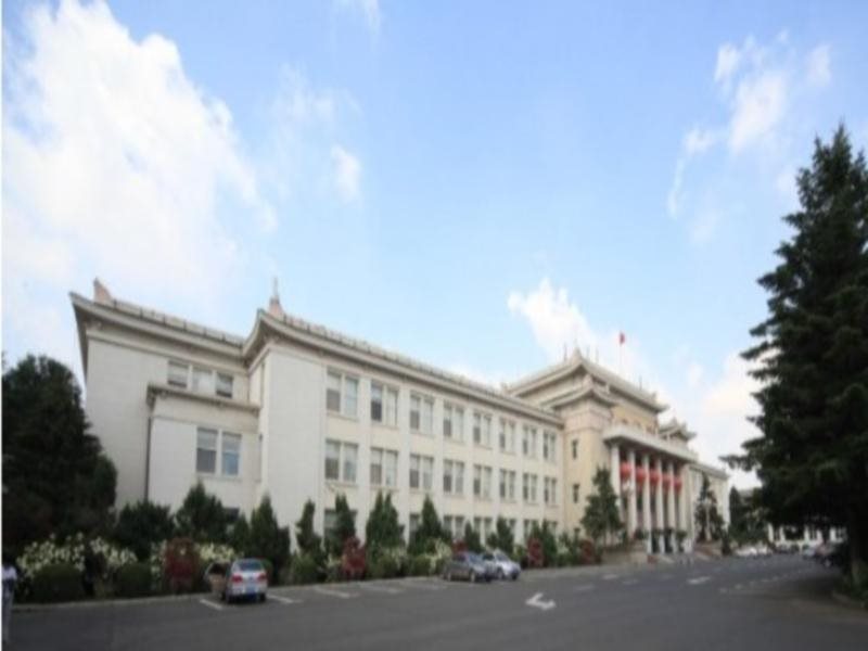 Changchun Clear Moon Apartment by South Lake Hotel — hotel in Changchun