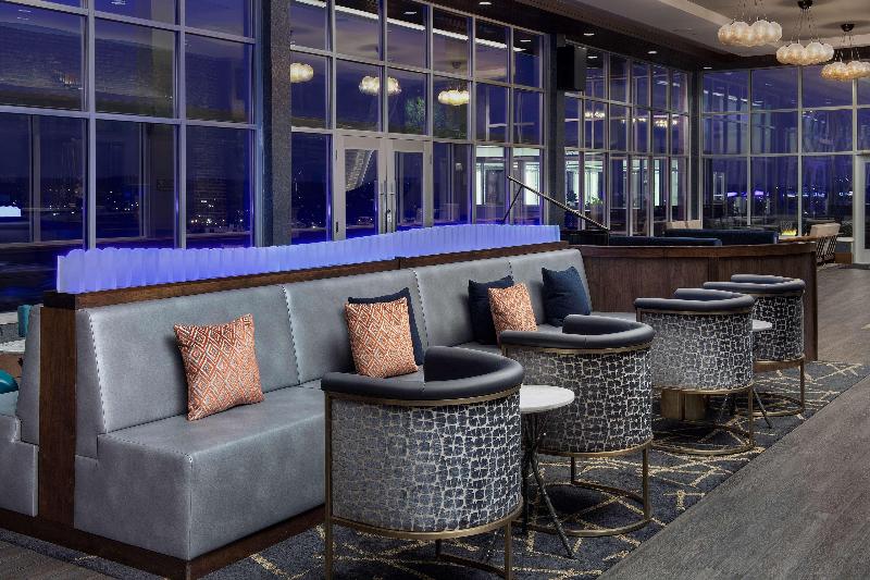 Embassy Suites by Hilton Knoxville Downtown - photo 133