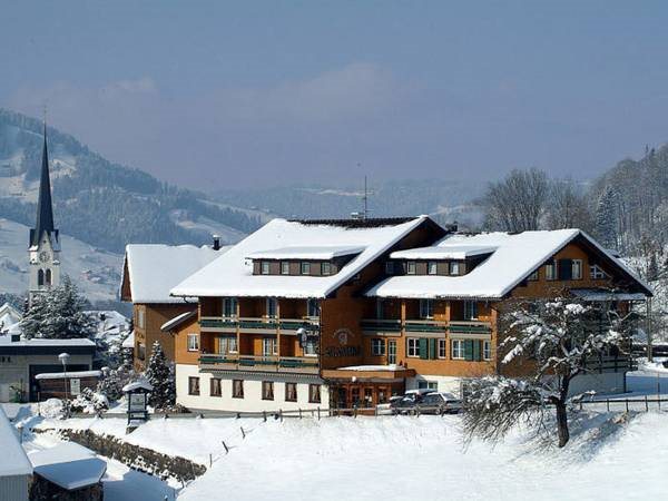 Genusshotel Restaurant Alpenblick — hotel in Lingenau