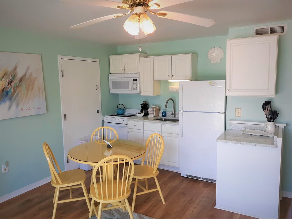 Sandpeddler Inn & Suites - photo 104