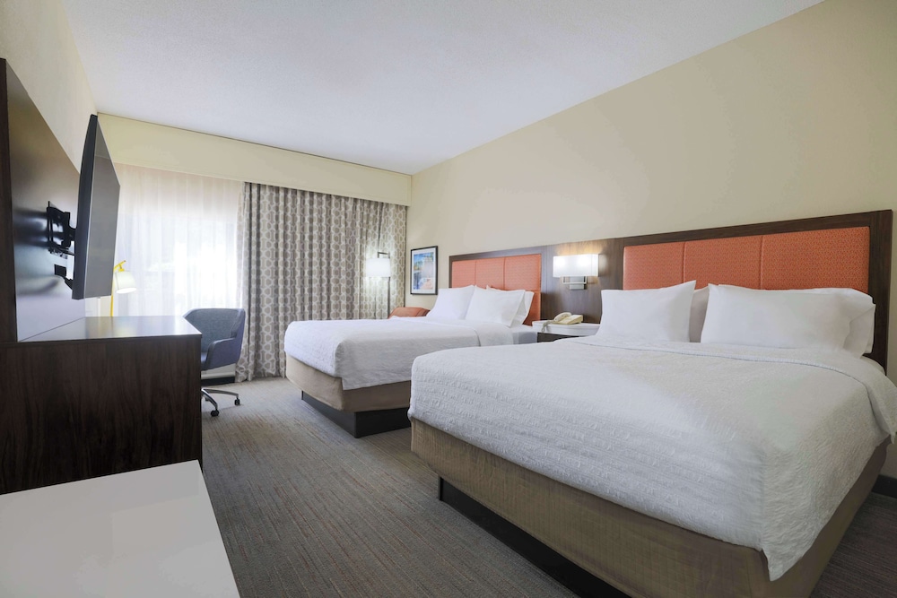Hampton Inn Raleigh Garner - photo 14