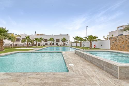 Porto Marina Village — hotel in Pilar De La Horadada