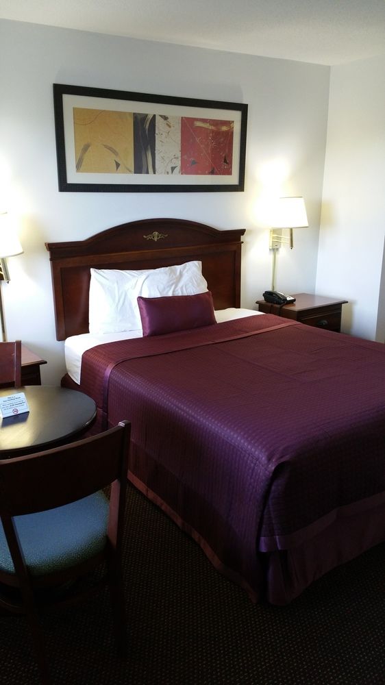 Hoosier Inn - photo 7