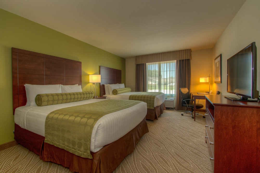 Cobblestone Inn and Suites Holyoke - photo 13