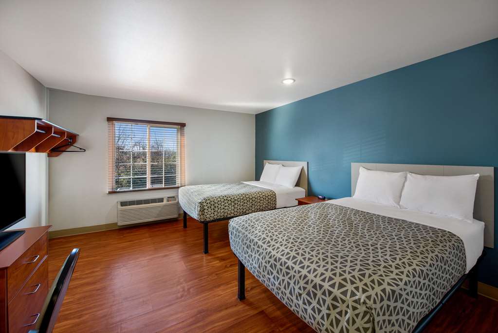 WoodSpring Suites Columbus Southeast - photo 18