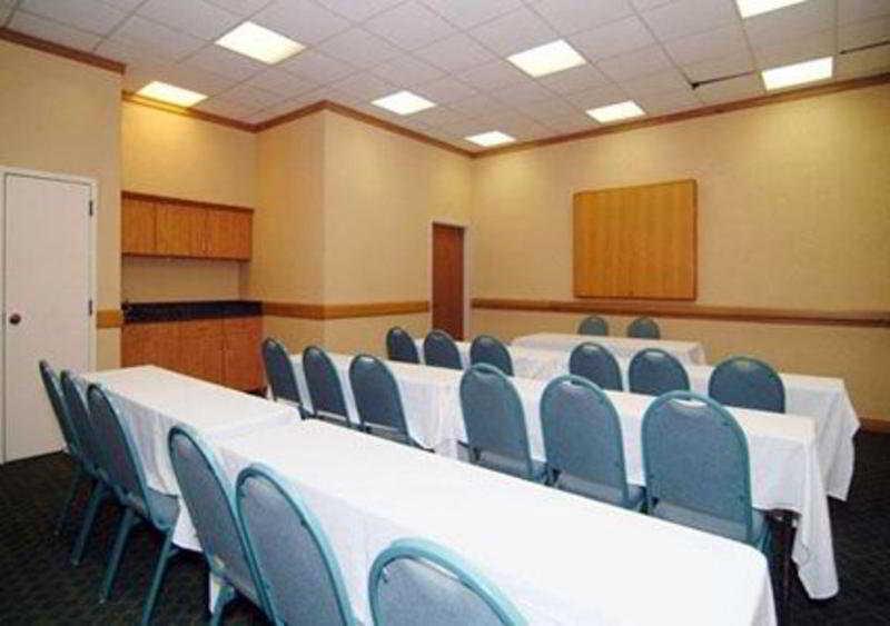Pan American Inn & Suites - photo 23