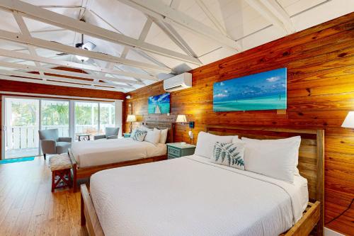 Papa's Hideaway - photo 9