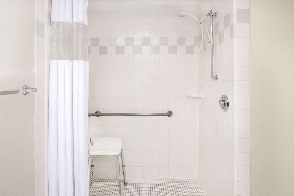 Baymont by Wyndham Janesville - photo 8