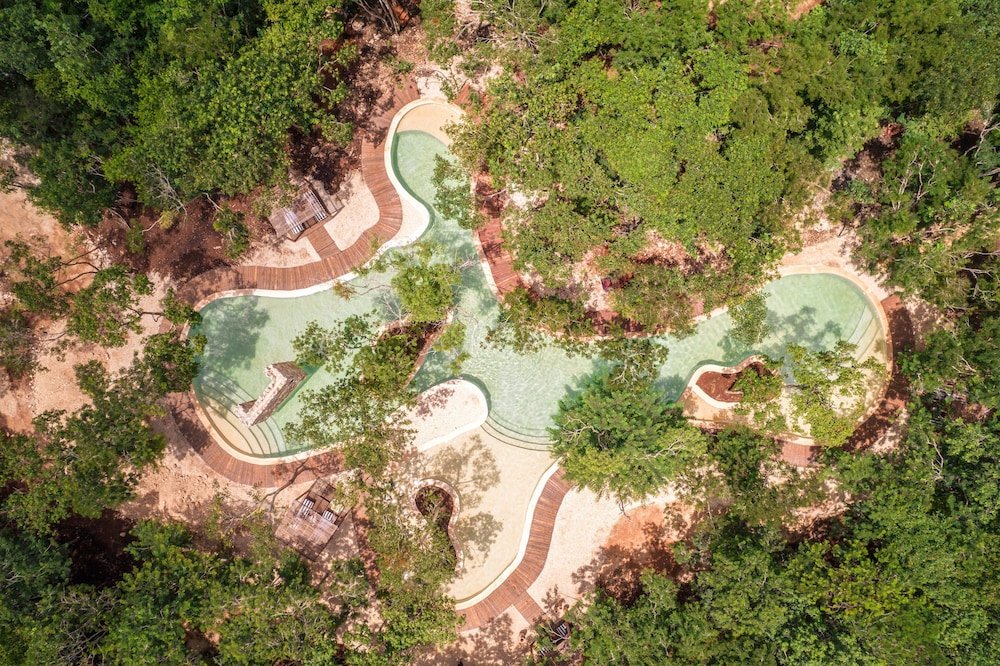 Oriundo Luxury Nature Villas — 4-Star Luxury Hotel in Valladolid, Mexico