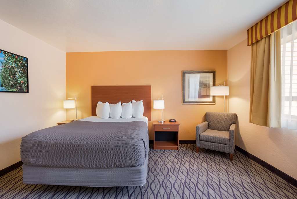 SureStay Hotel by Best Western Wenatchee - photo 2