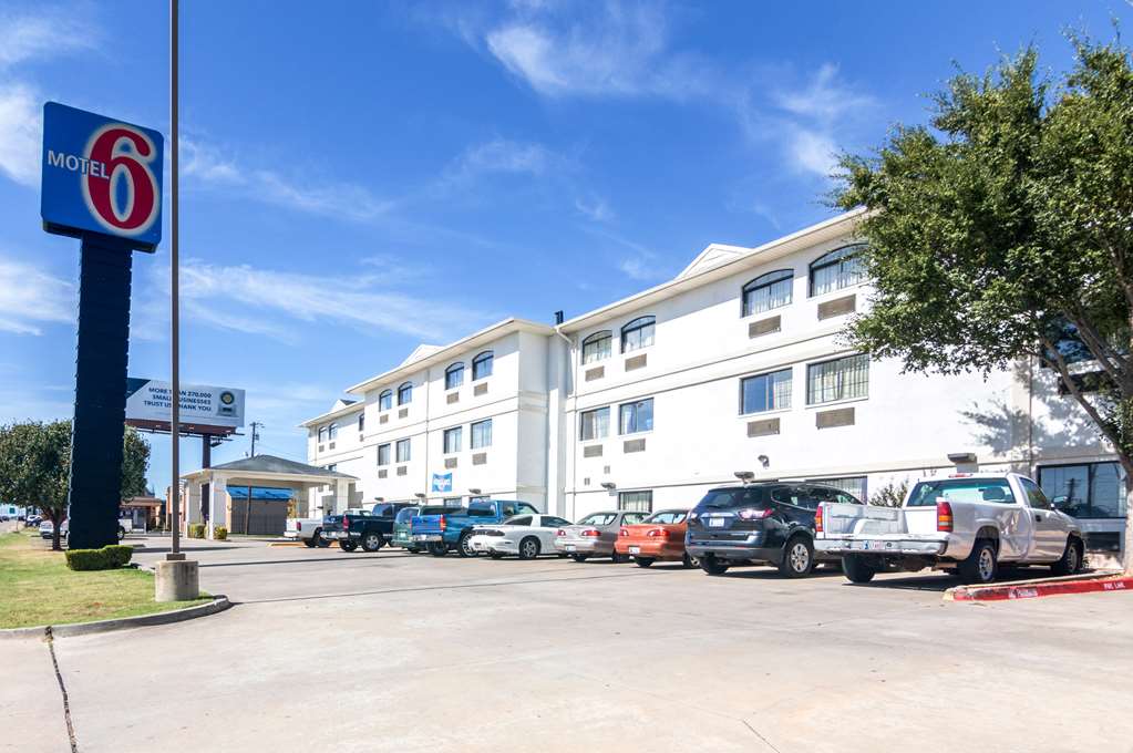 Motel 6 Oklahoma City OK - featured photo