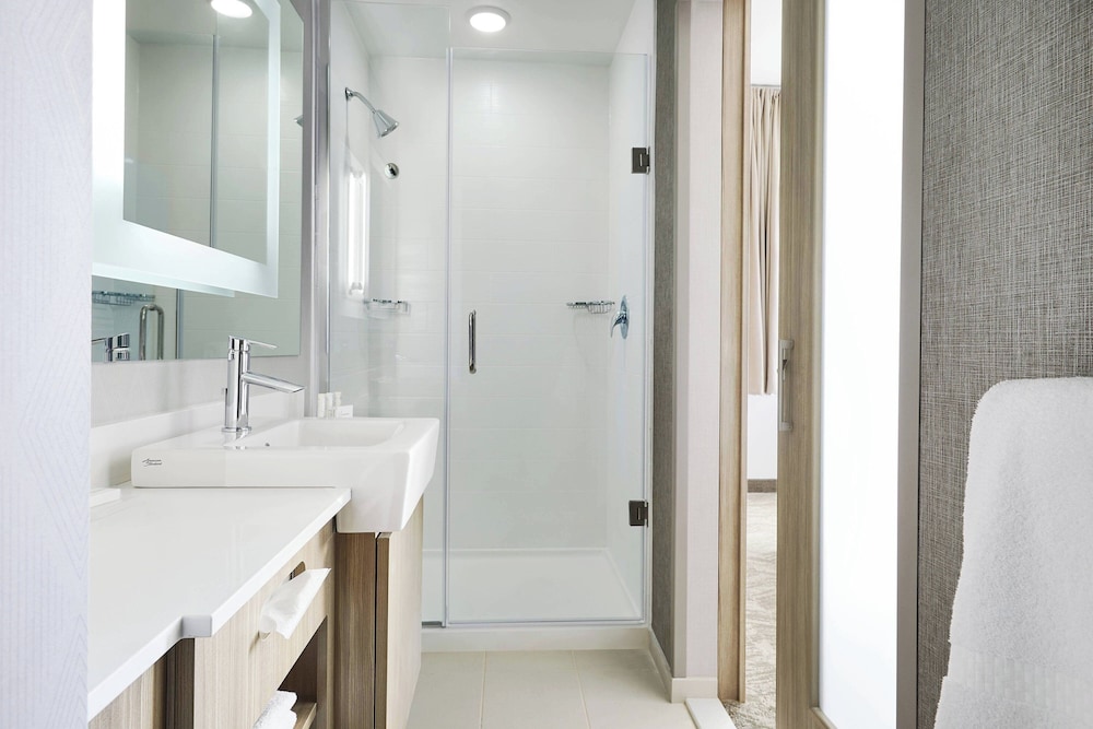 SpringHill Suites by Marriott Springfield North - photo 12