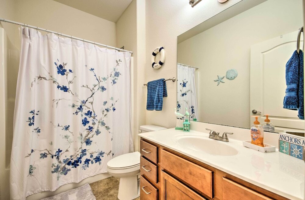 Waterfront Rocky Mount Resort Condo w Pool - photo 9