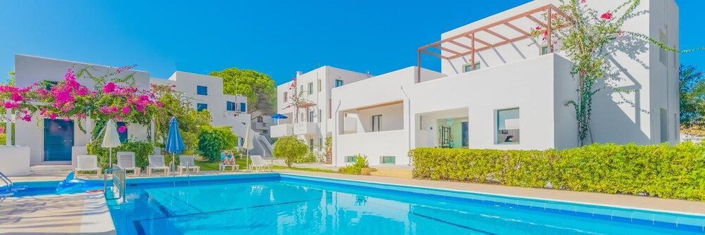 Eva Suites in Agia Marina, Greece