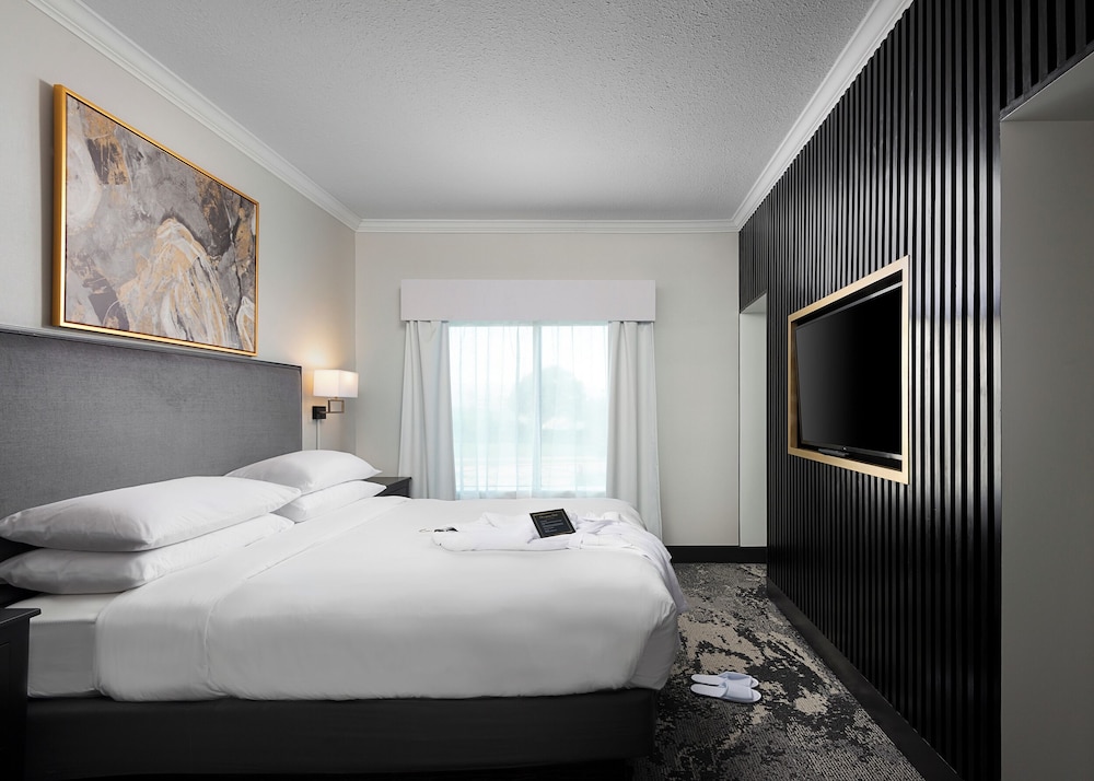 Champions Club and Hotel Houston Westchase - photo 44