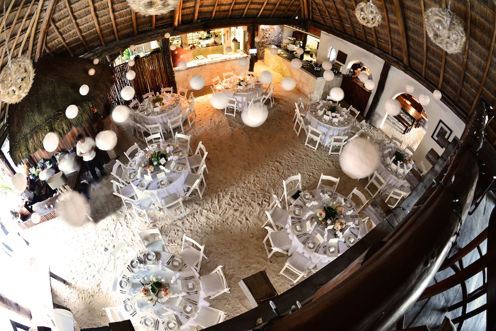 Reception hall