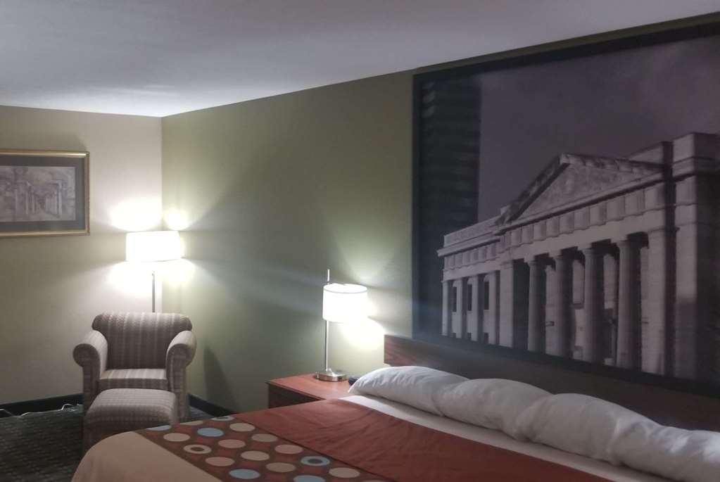 Super 8 by Wyndham Bellefontaine - photo 13