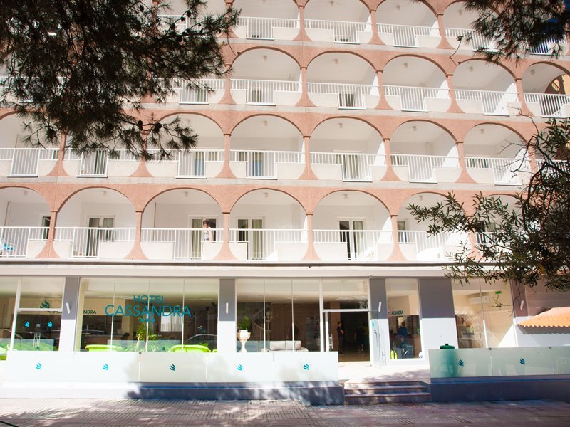Cassandra - last minute hotel in S'arenal