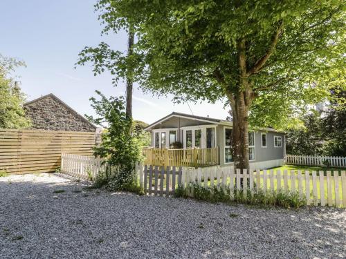 Orchard Lodge — 4-Star Luxury Hotel in Pwllheli, United Kingdom