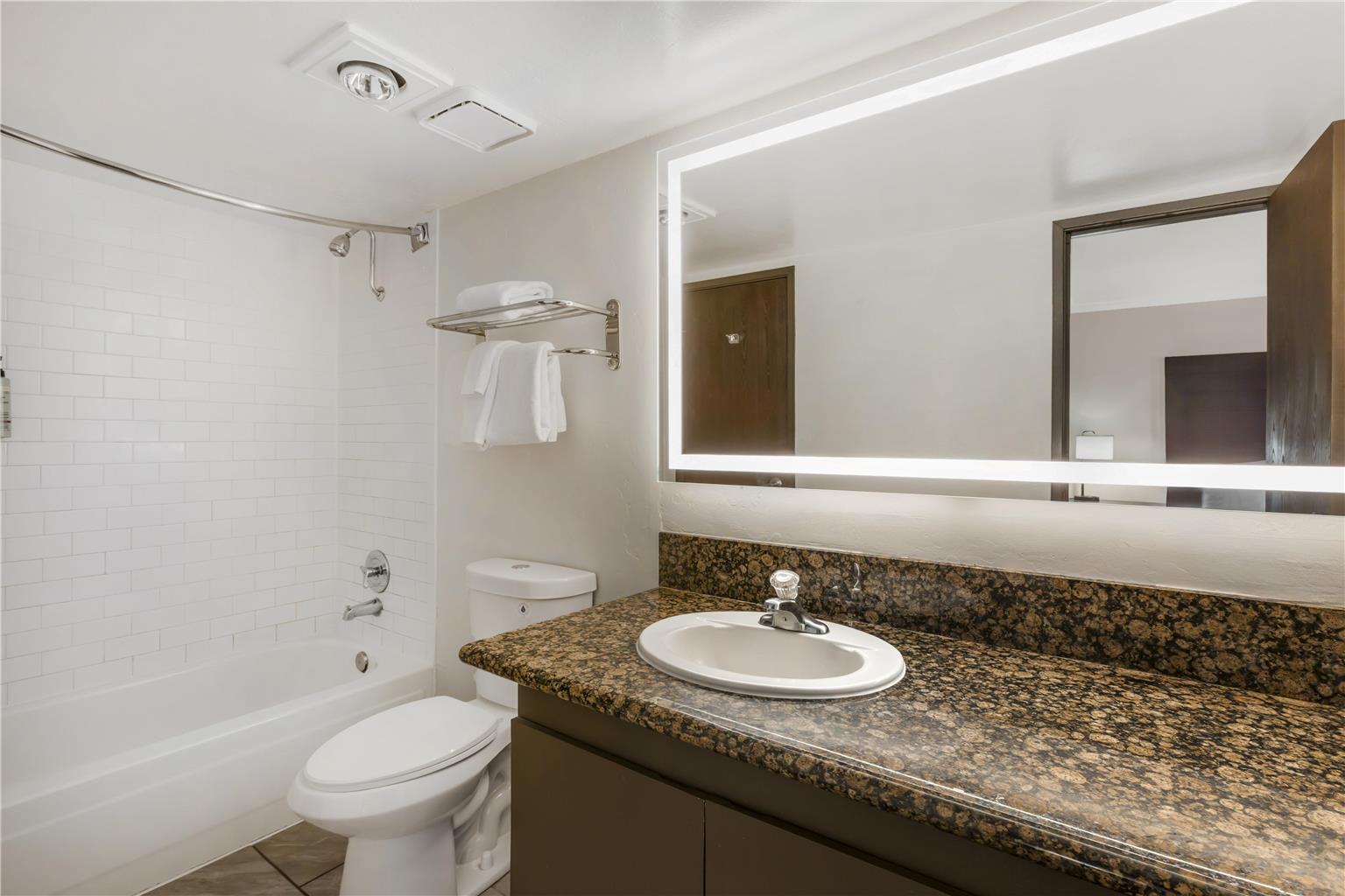 Best Western InnSuites Tucson Foothills Hotel & Suites - photo 38