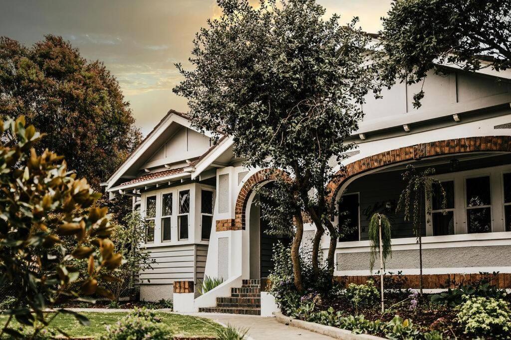 Gilbert by Whiskey June — hotel in Maryborough