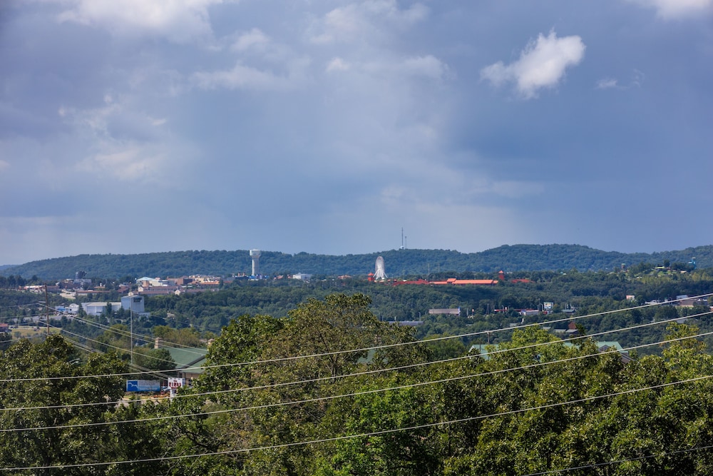 Branson Towers Hotel - photo 28
