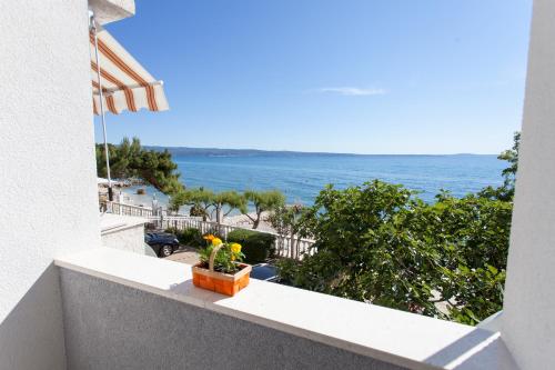Apartman Ino — 4-Star Luxury Hotel in Podstrana, Croatia
